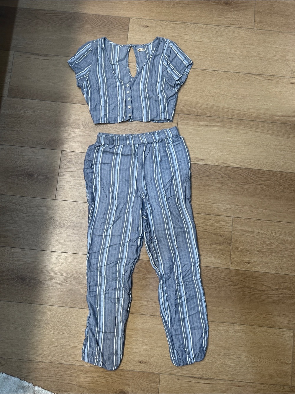 Hollister Vintage Striped Blue Crop Top & Pants Set - Women